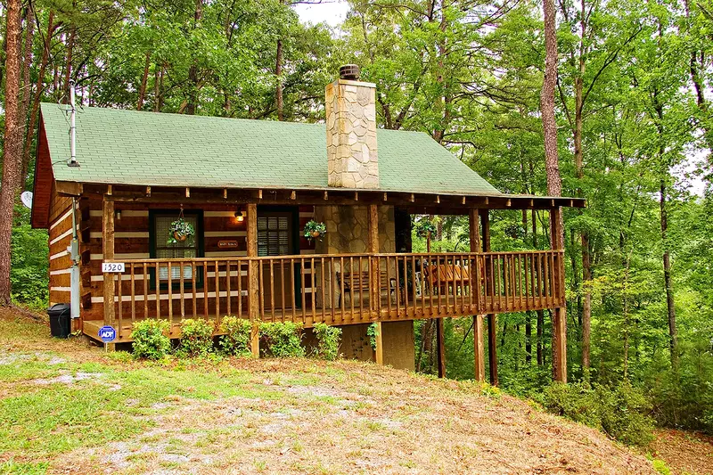 ROMANTIC HIDEAWAY