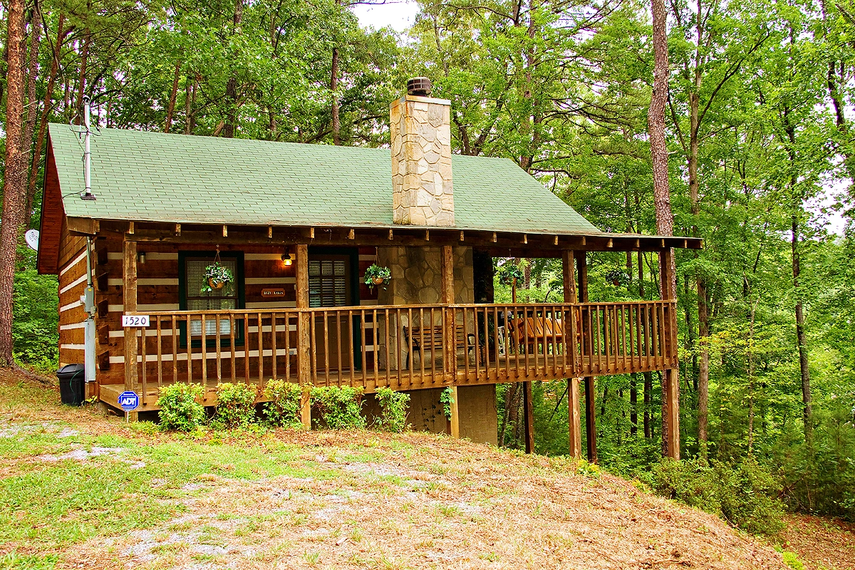 ROMANTIC HIDEAWAY