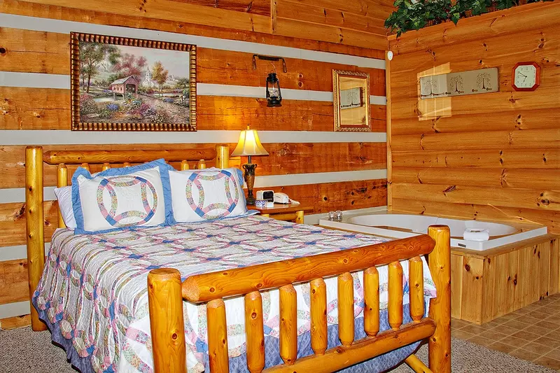 ROMANTIC HIDEAWAY