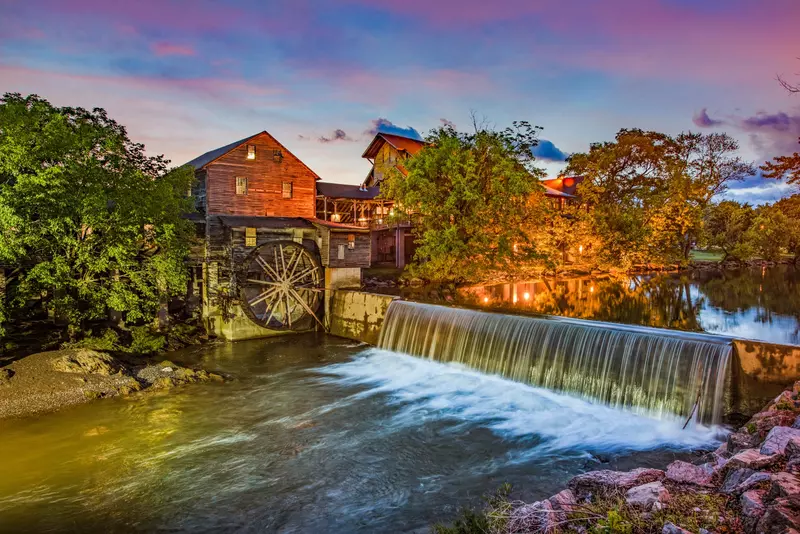 ROMANTIC HIDEAWAY