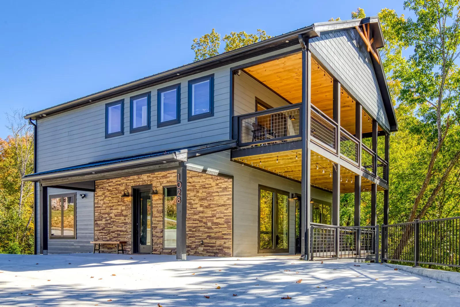 WANDERIN' BEAR LODGE