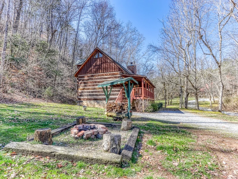 SMOKY MOUNTAIN MEMORIES