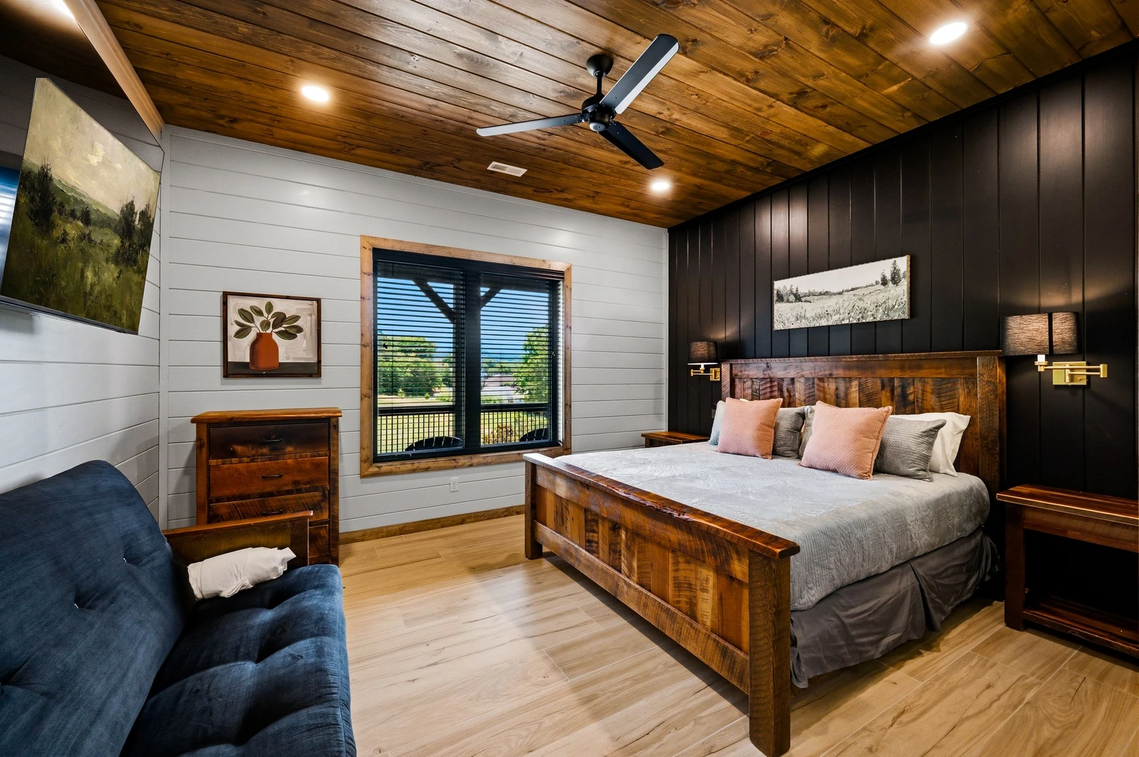 GRAND FORGE LODGE