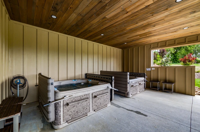 GRAND FORGE LODGE