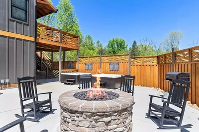 bear mountain lodge is one of our big cabins in the Smoky Mountains