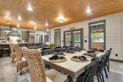 lazy bear retreat is one of our big cabins in the Smoky Mountains