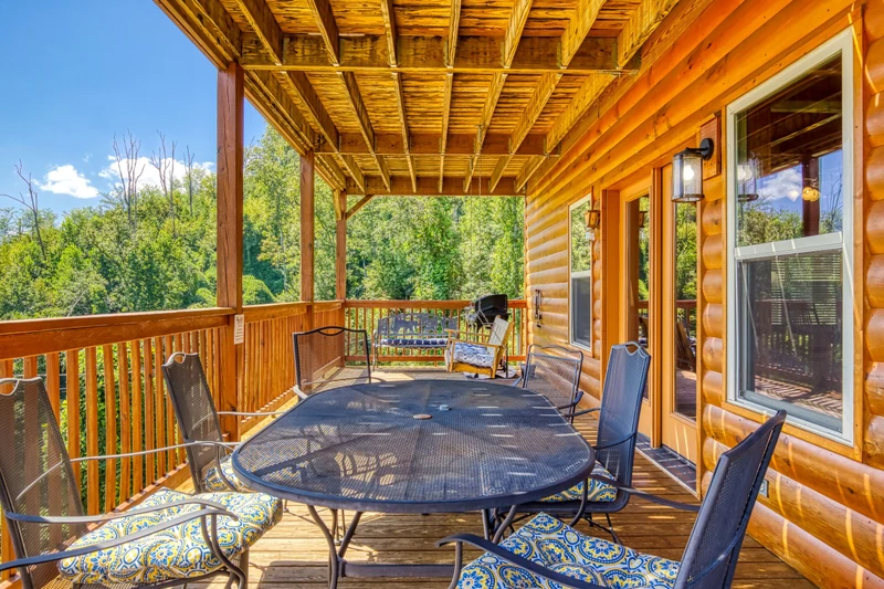 MOUNTAIN VIEW POOL LODGE